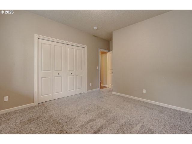 553 Se 23RD Ter, Gresham, OR 97080