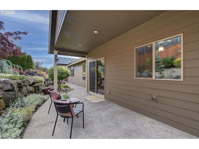 553 Se 23RD Ter, Gresham, OR 97080