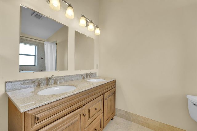 10761 NW 14th St 281, Plantation, FL 33322