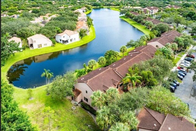 10761 NW 14th St 281, Plantation, FL 33322