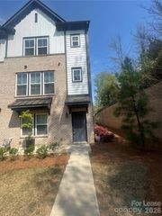 128 Bell Meadow Place, Charlotte, NC 28211