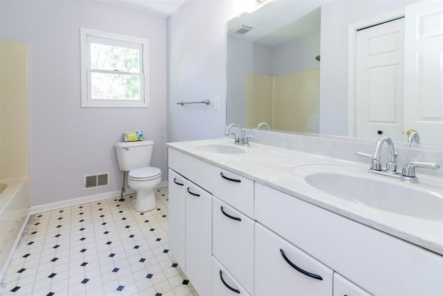 60 Luella Avenue, Ann Arbor, MI 48103