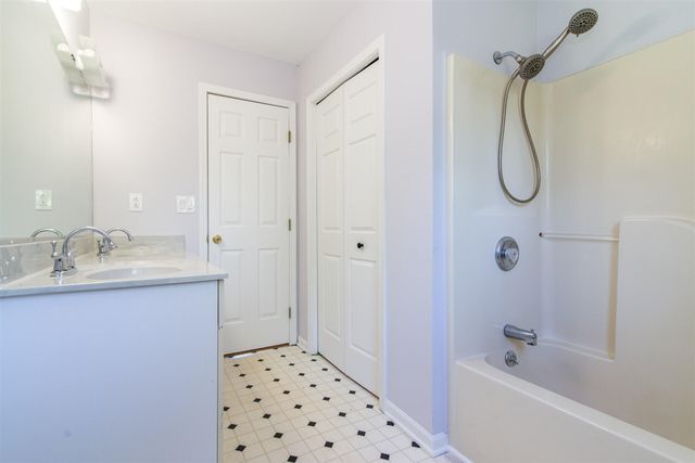 60 Luella Avenue, Ann Arbor, MI 48103