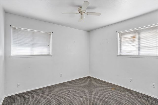 418 E Mona Avenue, Duncanville, TX 75137