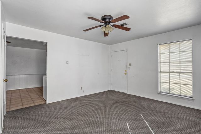 418 E Mona Avenue, Duncanville, TX 75137