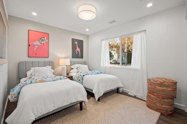 1300 2nd Avenue, San Mateo, CA 94401