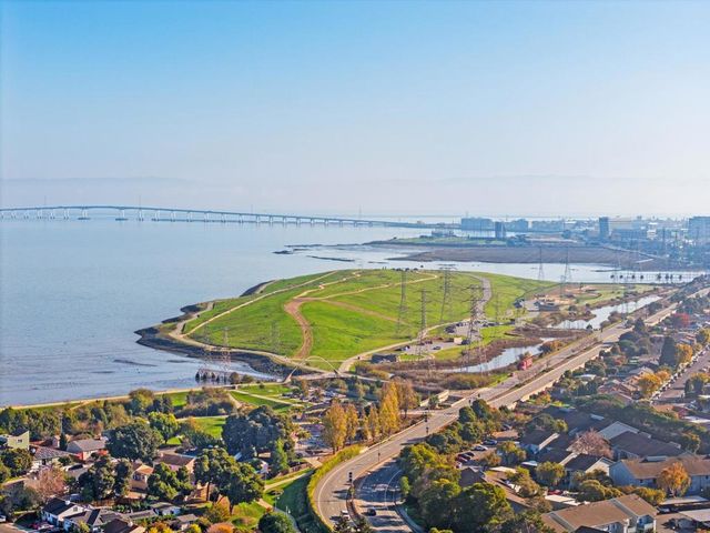 1300 2nd Avenue, San Mateo, CA 94401