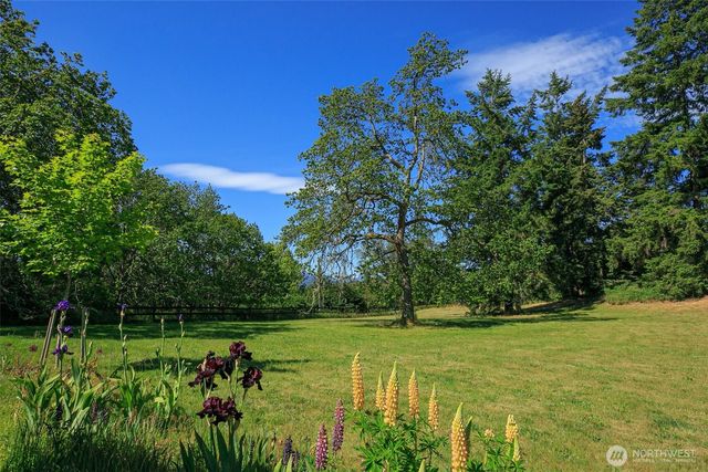 83 Medsker Road, Sequim, WA 98382