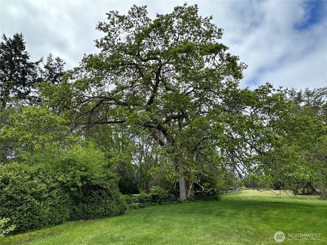 83 Medsker Road, Sequim, WA 98382