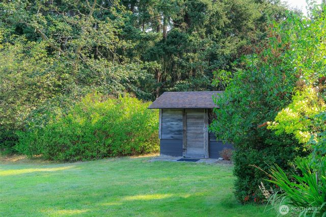 83 Medsker Road, Sequim, WA 98382