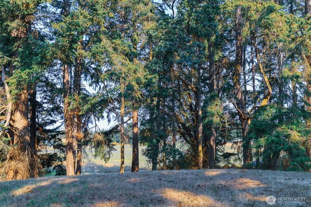 83 Medsker Road, Sequim, WA 98382