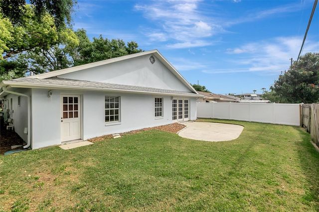 11326 81ST PLACE, Seminole, FL 33772