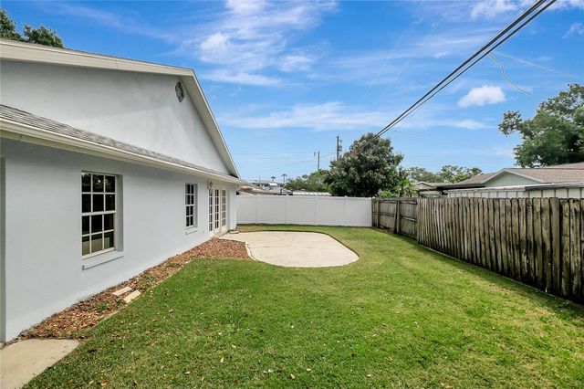 11326 81ST PLACE, Seminole, FL 33772