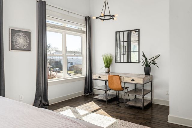 1435 11th Ave, S, Nashville, TN 37203