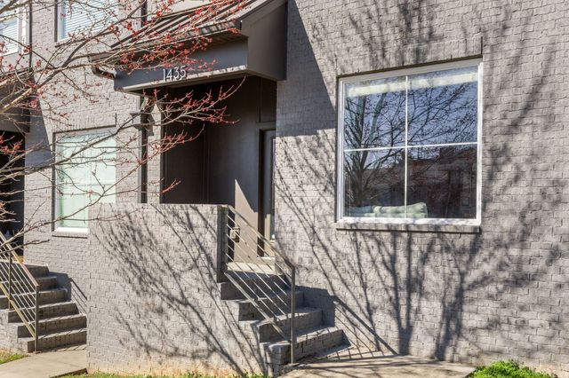 1435 11th Ave, S, Nashville, TN 37203