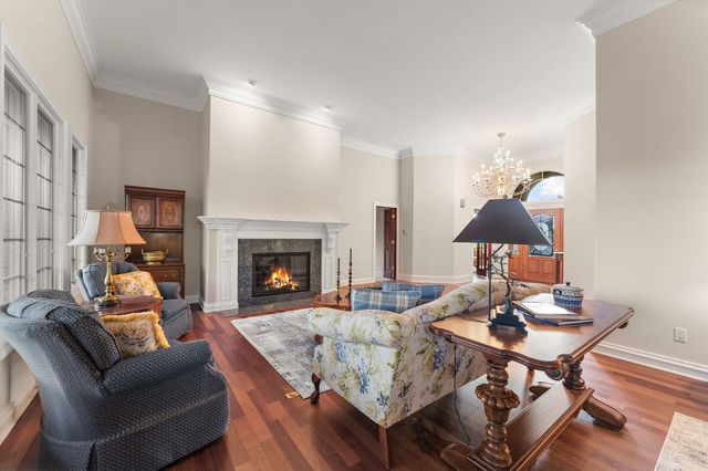 1340 Cantigny Court, Chesterton, IN 46304