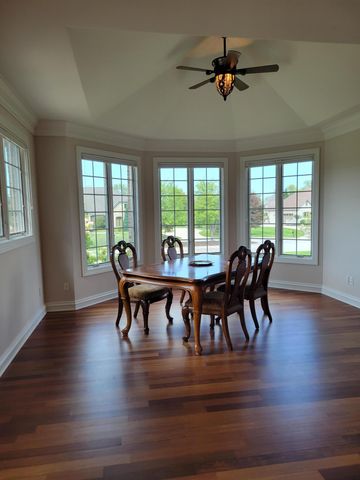 1340 Cantigny Court, Chesterton, IN 46304