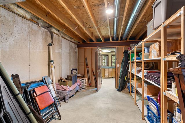 1340 Cantigny Court, Chesterton, IN 46304