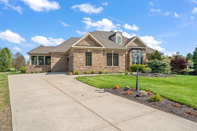 1340 Cantigny Court, Chesterton, IN 46304