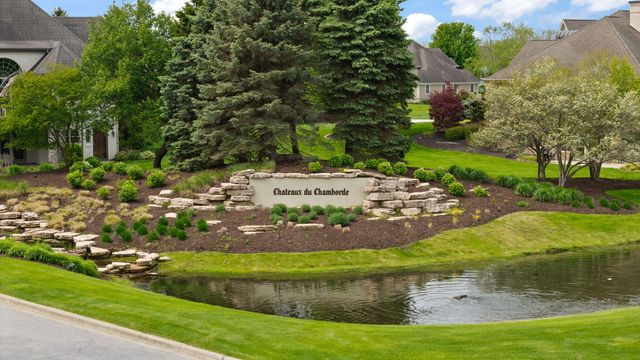 1340 Cantigny Court, Chesterton, IN 46304