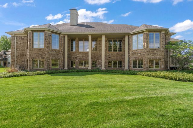 1340 Cantigny Court, Chesterton, IN 46304