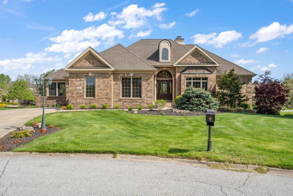 1340 Cantigny Court, Chesterton, IN 46304