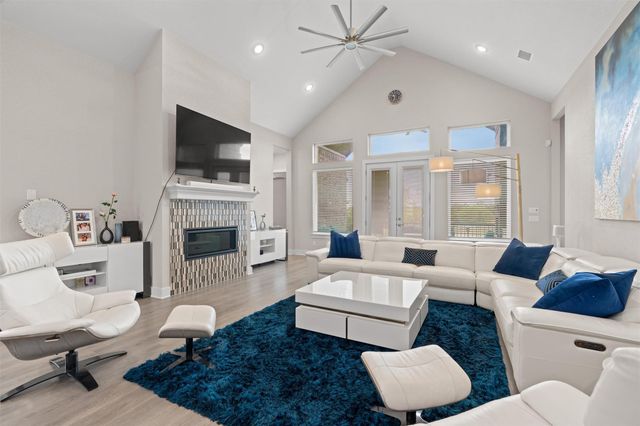 3820 Winnie PL, Round Rock, TX 78681