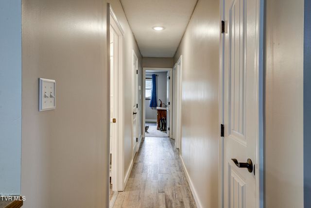 1504 Forest View Drive, Kingsport, TN 37660