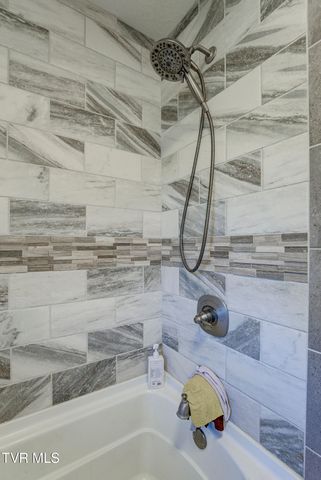 1504 Forest View Drive, Kingsport, TN 37660