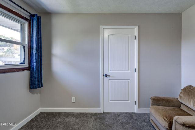 1504 Forest View Drive, Kingsport, TN 37660