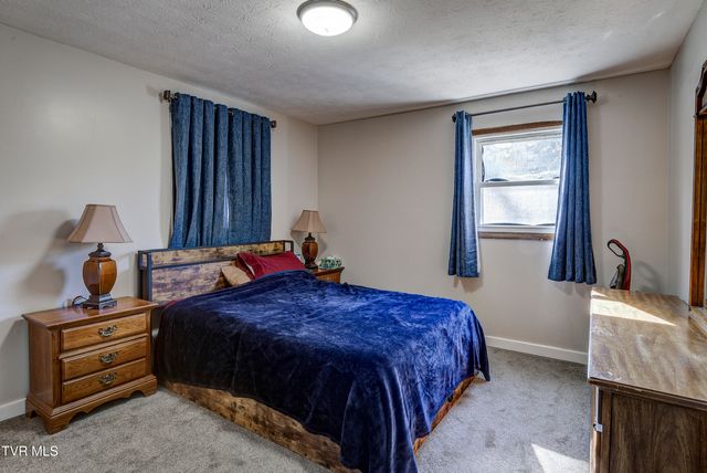 1504 Forest View Drive, Kingsport, TN 37660