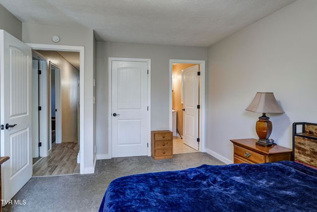 1504 Forest View Drive, Kingsport, TN 37660