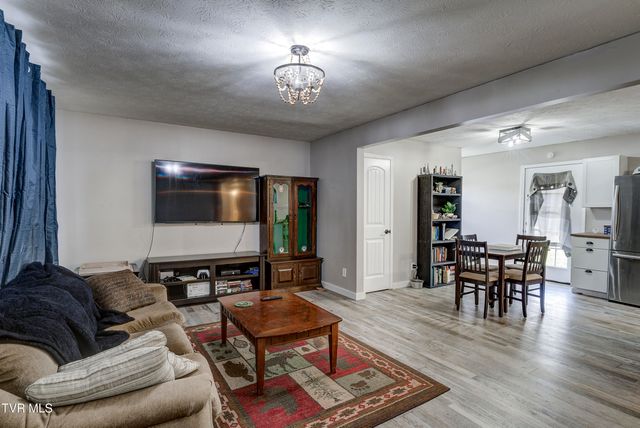 1504 Forest View Drive, Kingsport, TN 37660