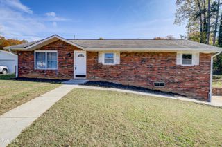 1504 Forest View Drive, Kingsport, TN 37660