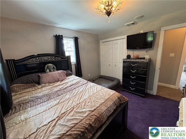 1609 Olympic Way, Chestnuthill Twp, PA 18330