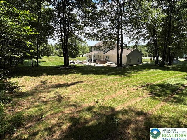 1609 Olympic Way, Chestnuthill Twp, PA 18330