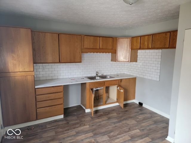 2533 Aurie Drive, Indianapolis, IN 46219