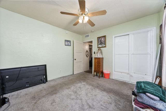 1016 El Tejon Avenue, Bakersfield, CA 93308