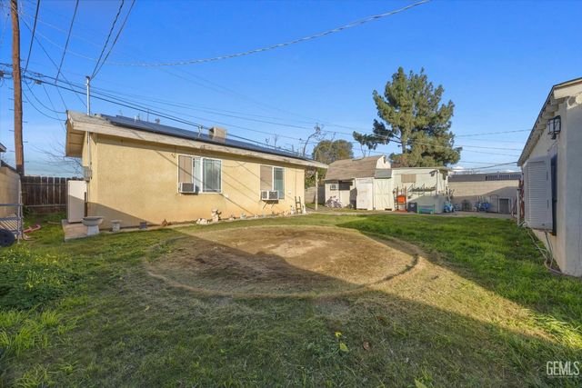 1016 El Tejon Avenue, Bakersfield, CA 93308