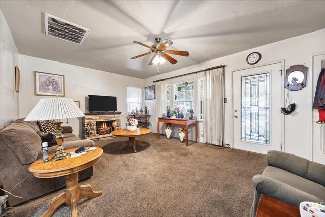 1016 El Tejon Avenue, Bakersfield, CA 93308