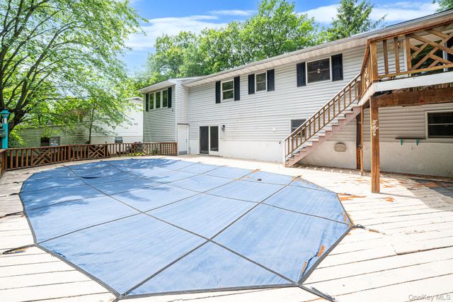 94 Crestwood Boulevard, Poughkeepsie, NY 12603