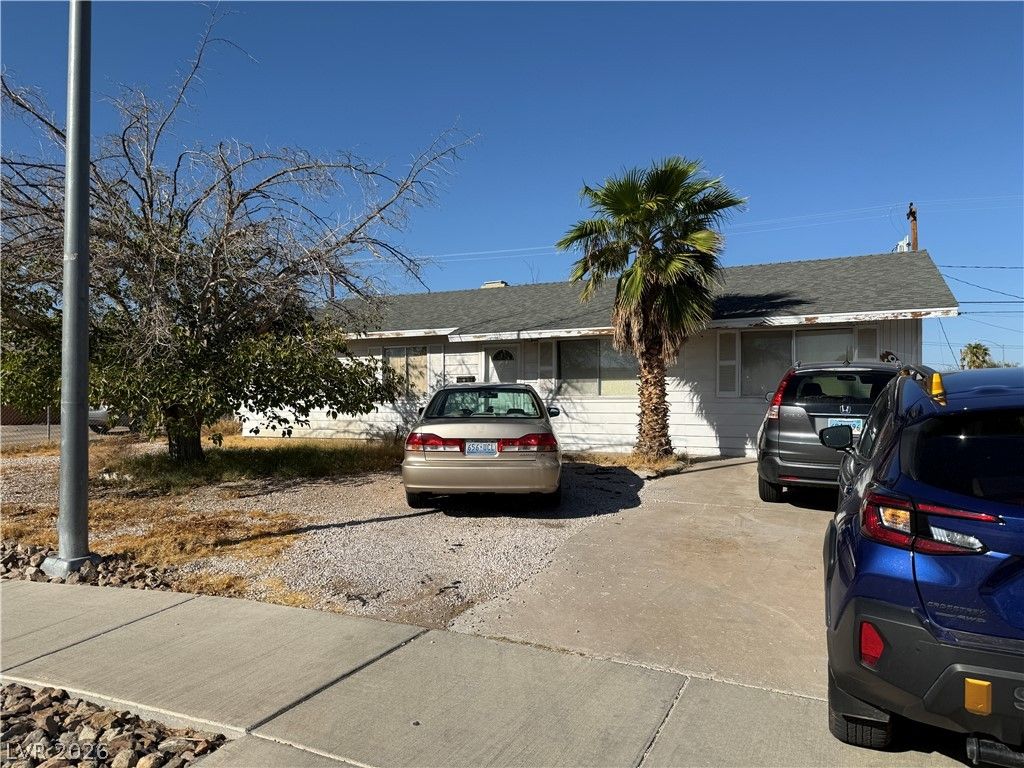 931 Center Street, Henderson, NV 89015 — exterior