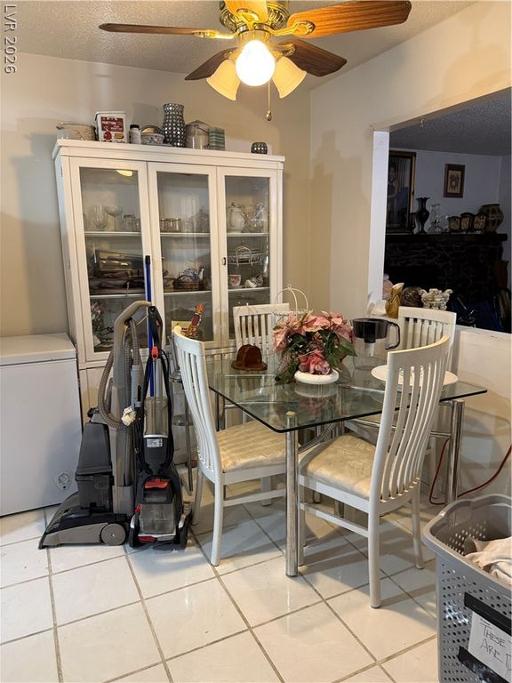 931 Center Street, Henderson, NV 89015 — photo 4