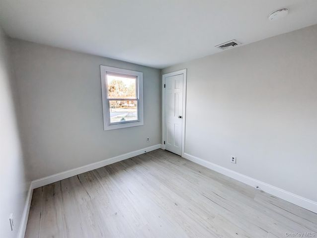 20 Ridge Haven Drive, Ridge, NY 11961