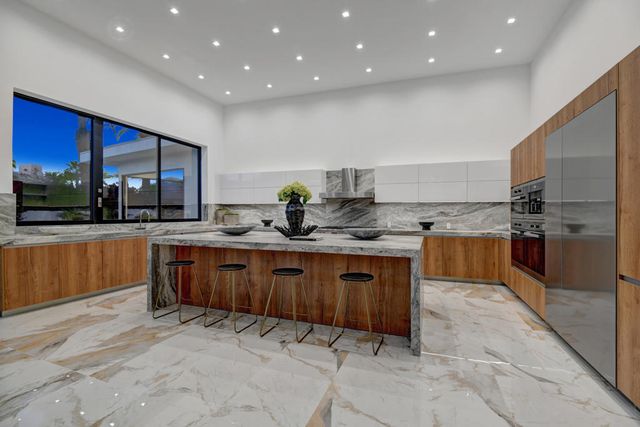 3 Bravo Court, Rancho Mirage, CA 92270