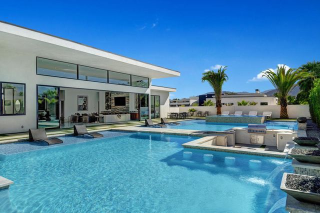 3 Bravo Court, Rancho Mirage, CA 92270