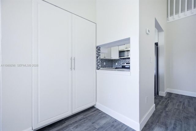 2074 Champions Way, North Lauderdale, FL 33068