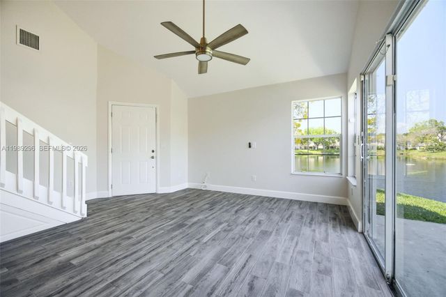 2074 Champions Way, North Lauderdale, FL 33068