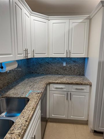 14036 SW 90th Avenue 201AA, Miami, FL 33176