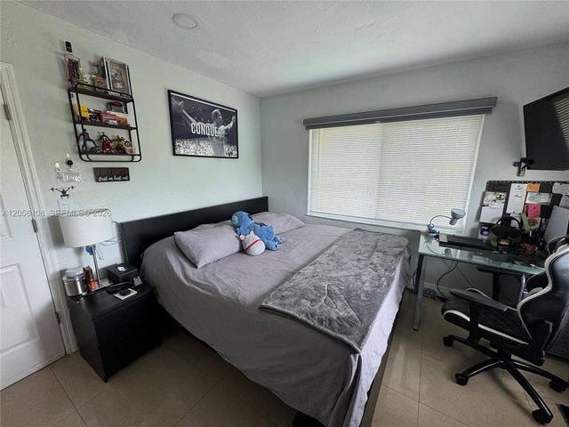 14036 SW 90th Avenue 201AA, Miami, FL 33176